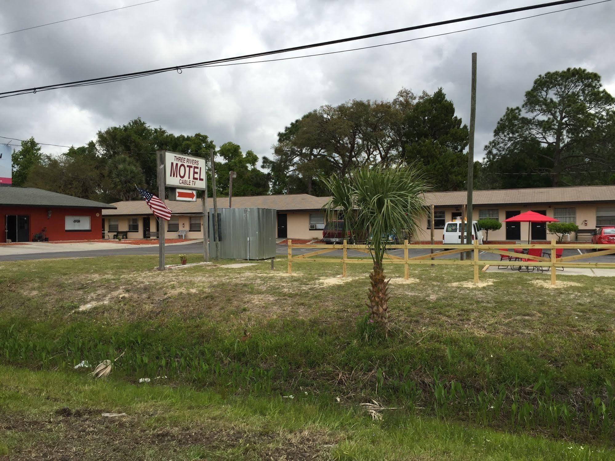Three Rivers Motel ホモサッサ エクステリア 写真